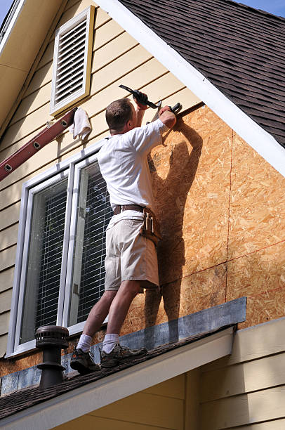 How To Choose The Right Materials for Your Siding Installation in 'Biltmore Forest, NC